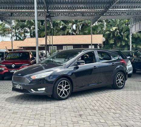 FORD FOCUS 2.0 TITANIUM 16V FLEX 4P POWERSHIFT